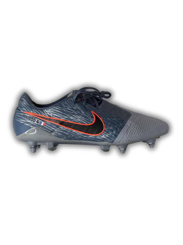 Nike Phantom Venom