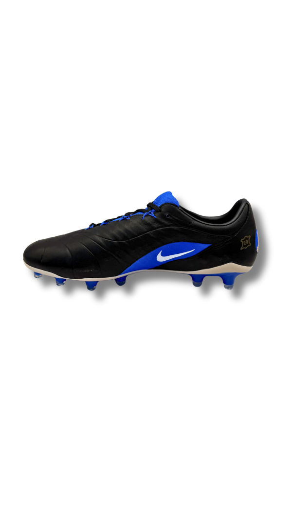 Nike Hypervenom Phantom III GX Special Edition FG - Image 3